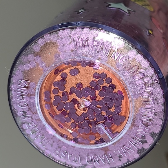 NEW Hello Kitty Large Tumbler - Picture 2 of 4